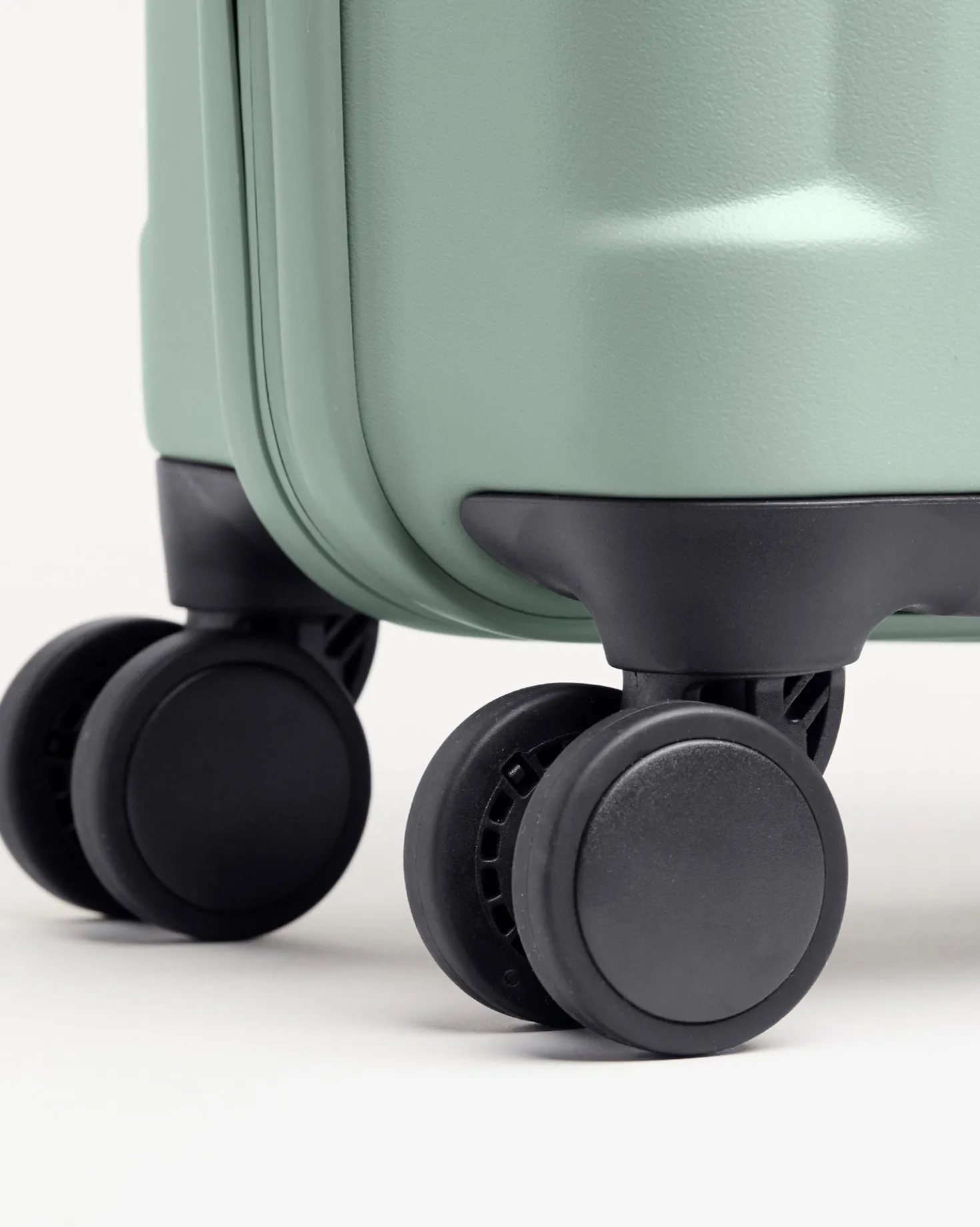 Outerknown & GOT BAG RE:SHELL