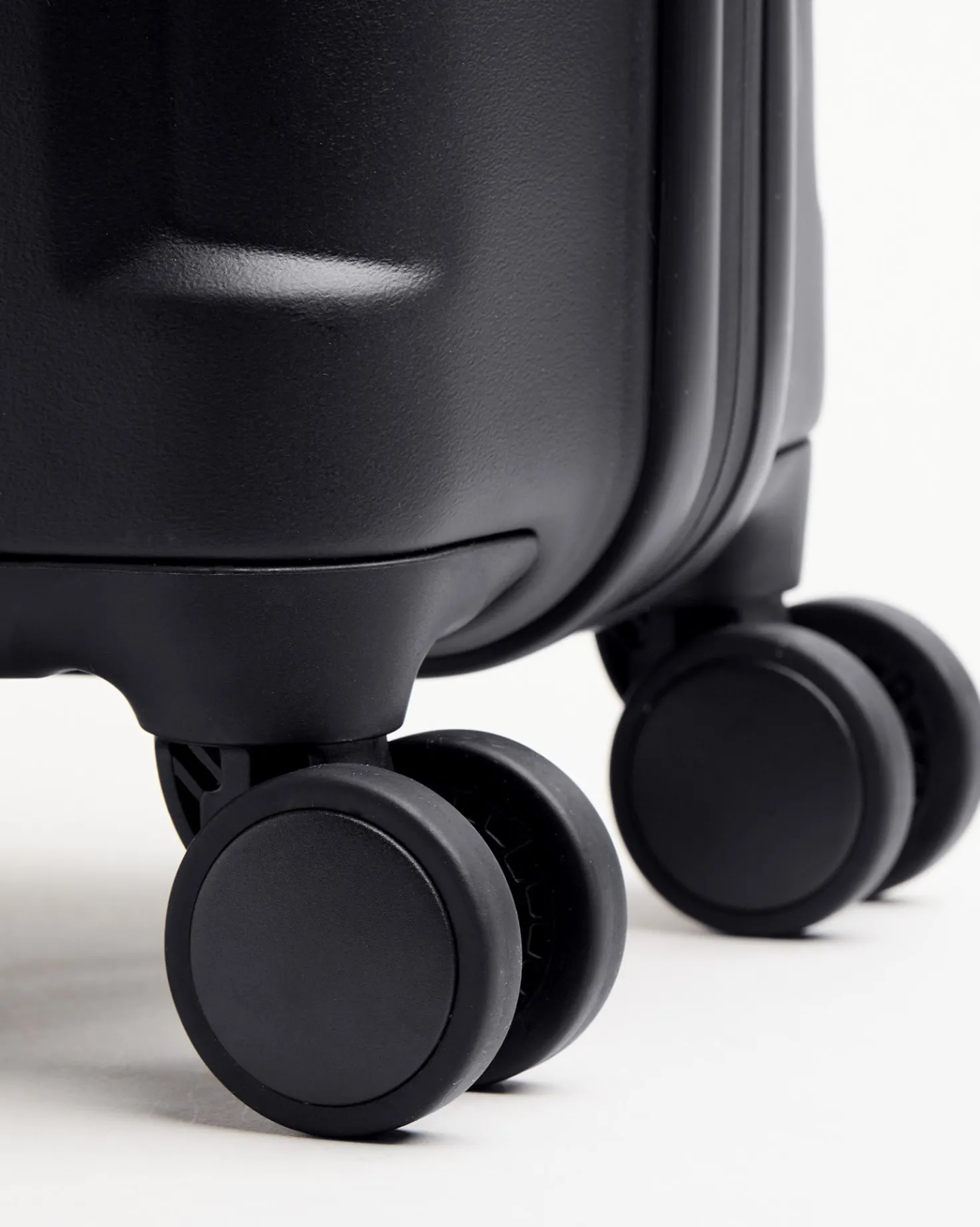 Outerknown & GOT BAG RE:SHELL